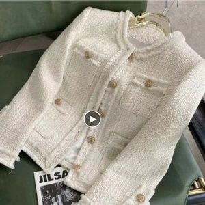 Womens White Tweed Jacket Gold embossed button detail size sm